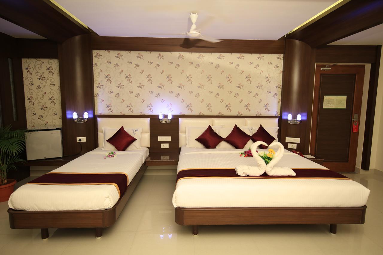 Kr Residency Hotel Kānādukāttān Pokój zdjęcie
